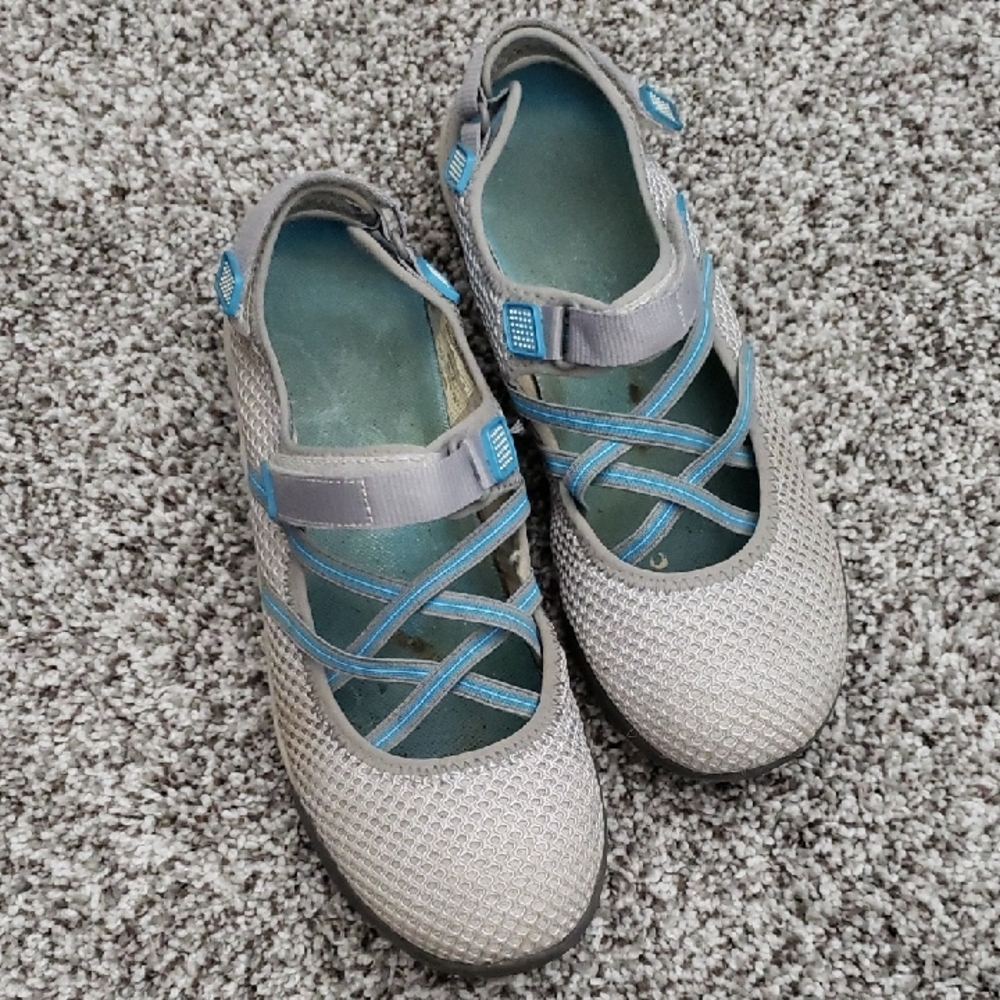 Eddie Bauer Strappy Shoes